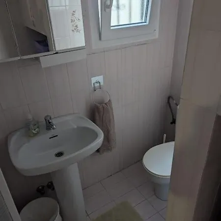 וילה Lovely 3 Bed House On Complex טורבייחה