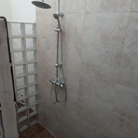 וילה Lovely 3 Bed House On Complex