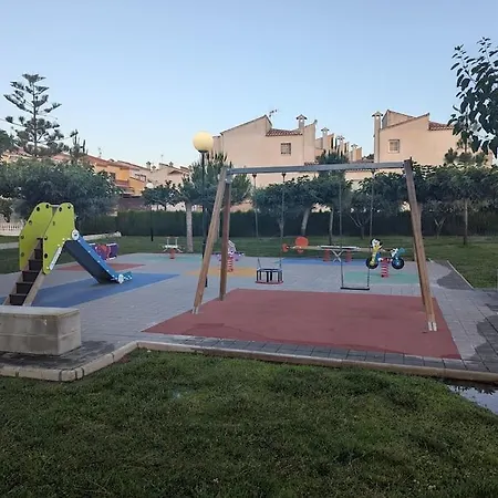 Lovely 3 Bed House On Complex וילה *