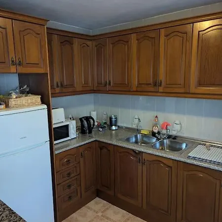Lovely 3 Bed House On Complex וילה טורבייחה