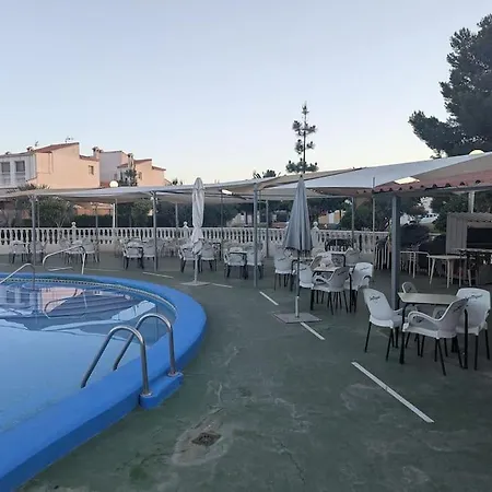 Lovely 3 Bed House On Complex Villa *
